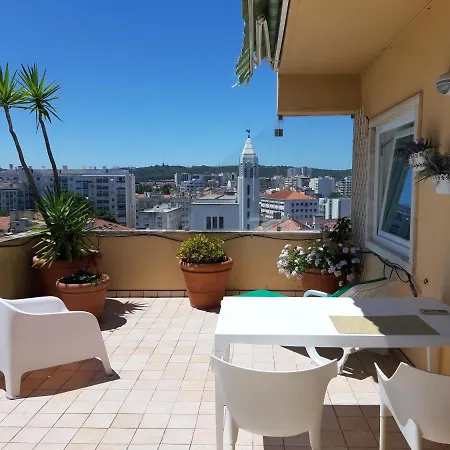 Sunrise Terrace アパート リスボン